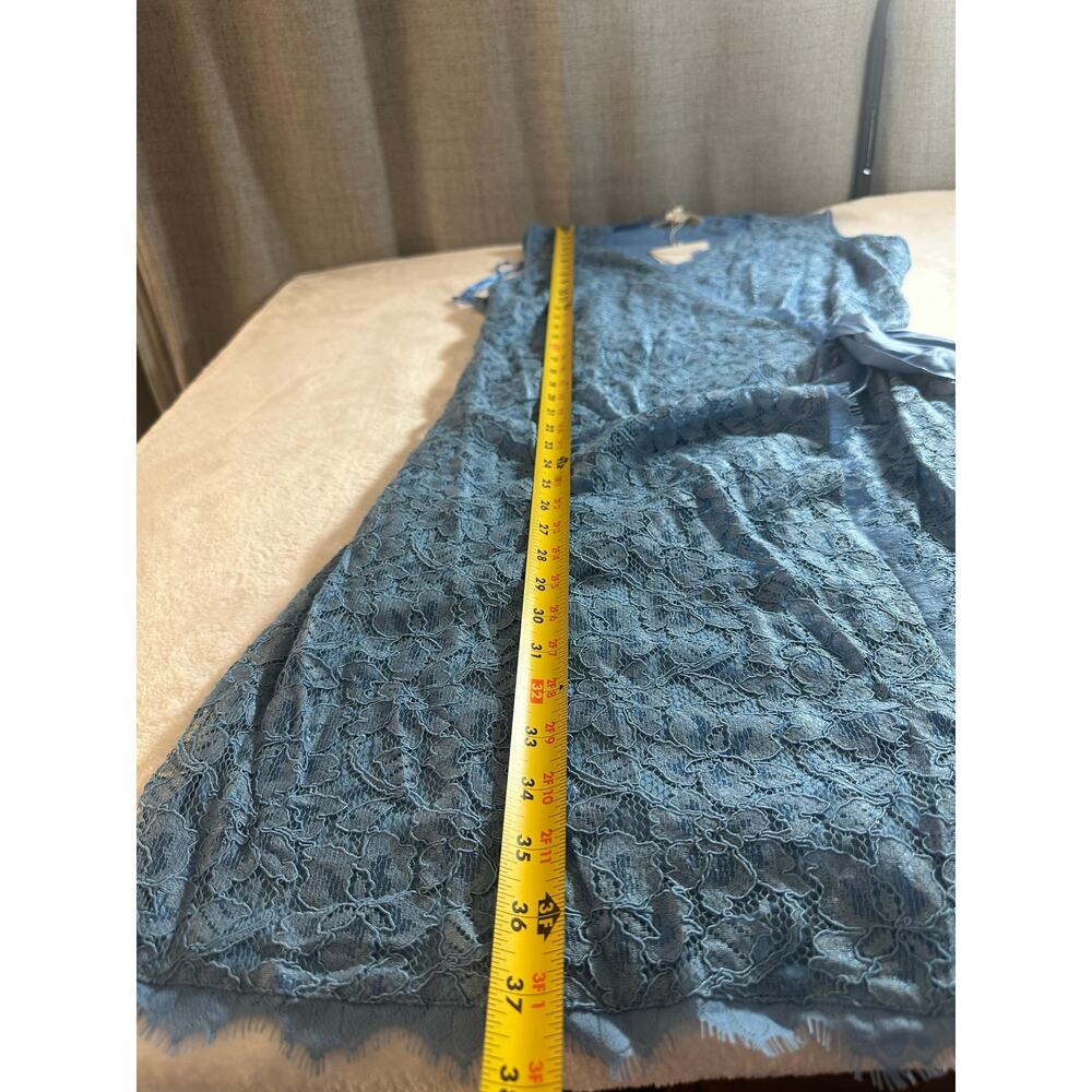NWT Diane von Furstenberg Lace Wrap Dress, Oxford Blue Large Cocktail, Party - Picture 6 of 7